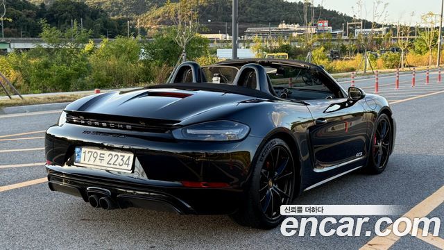 Porsche 718 2019 — photo 7