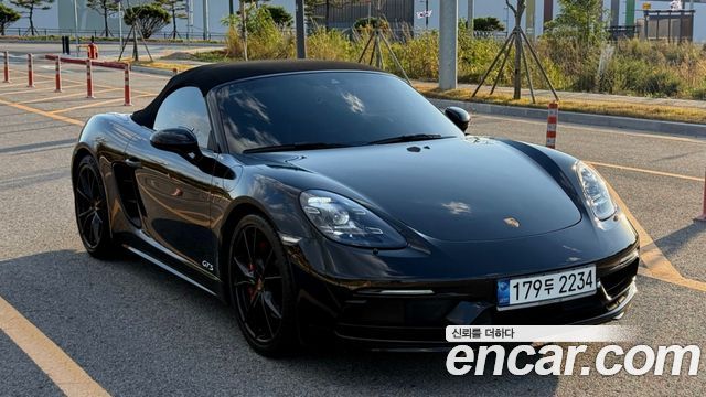 Porsche 718 2019 — photo 16
