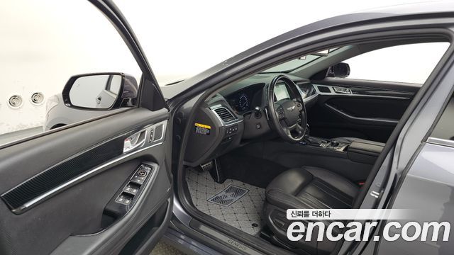 Hyundai Genesis 2016 — photo 13