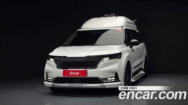 Kia Canival 2022 — photo 3