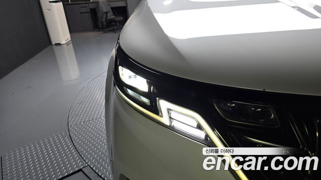 Kia Canival 2022 — photo 8