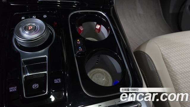 Kia Canival 2022 — photo 30