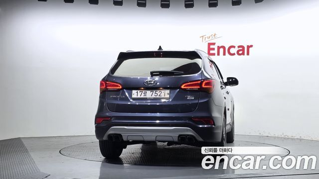 Hyundai Santafe 2017 — photo 4