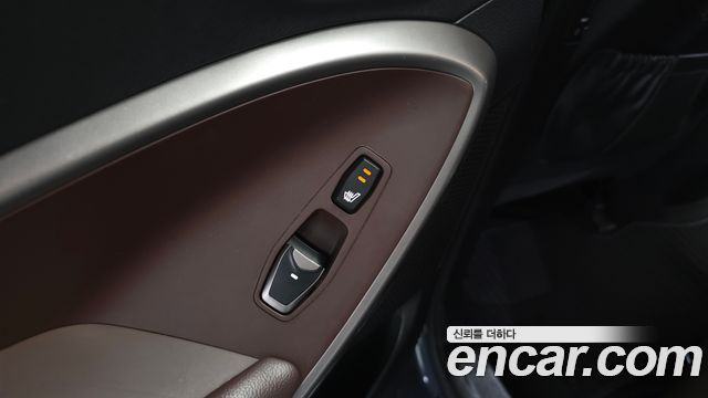 Hyundai Santafe 2017 — photo 24