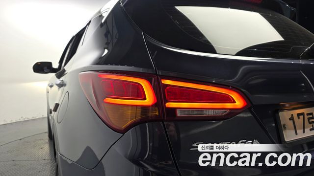 Hyundai Santafe 2017 — photo 9
