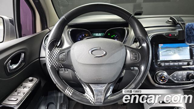 Renault Korea QM3 2015 — photo 13