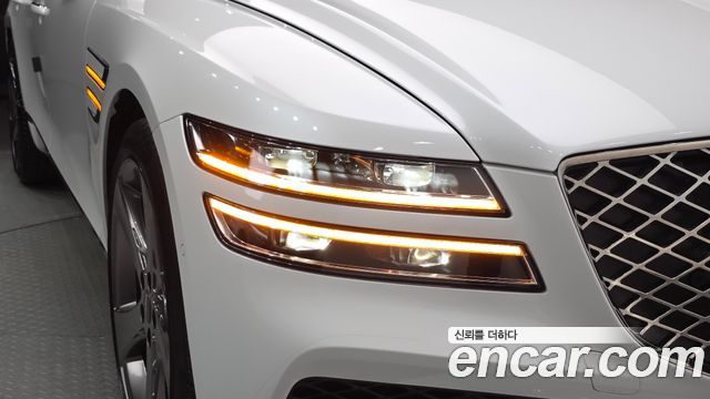 Genesis G80 2023 — photo 8