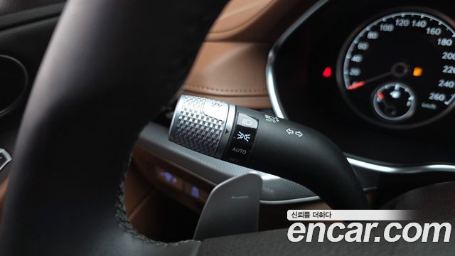 Genesis G80 2023 — photo 29