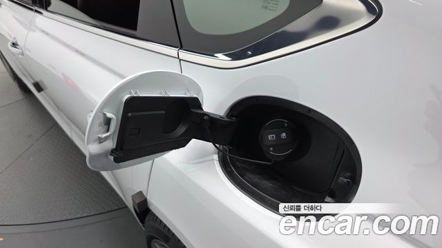 Genesis G80 2023 — photo 31
