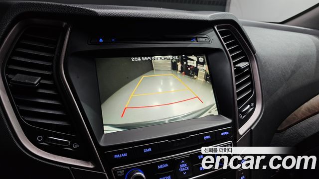 Hyundai Santafe 2018 — photo 14