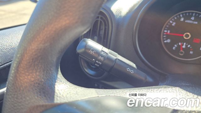 Kia morning 2023 — photo 28