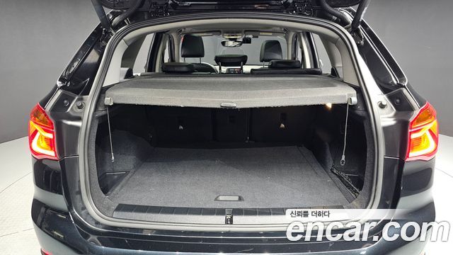 BMW X1 2018 — photo 19