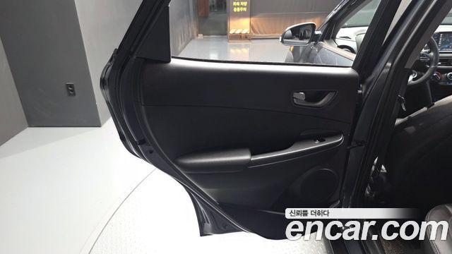 Hyundai Kona 2018 — photo 15