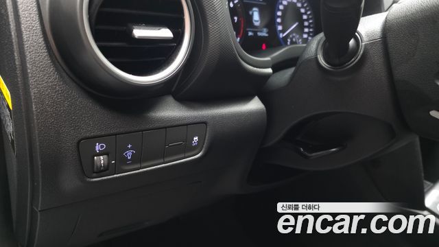 Hyundai Kona 2018 — photo 27