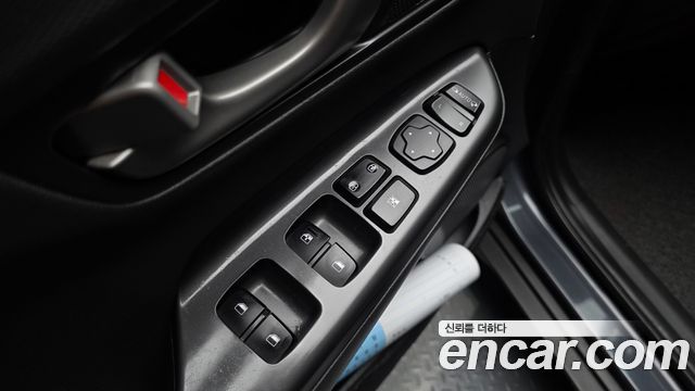 Hyundai Kona 2018 — photo 28