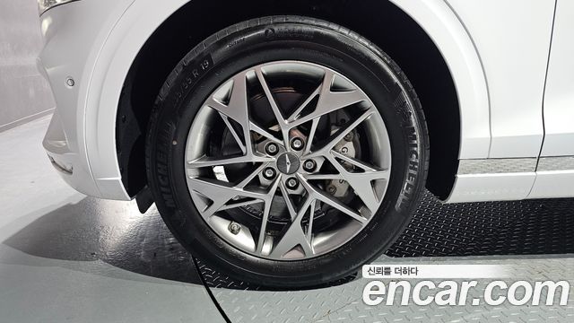 Genesis GV70 2024 — photo 5