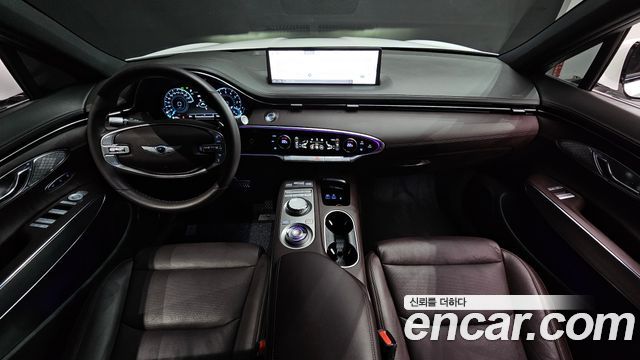Genesis GV70 2024 — photo 10