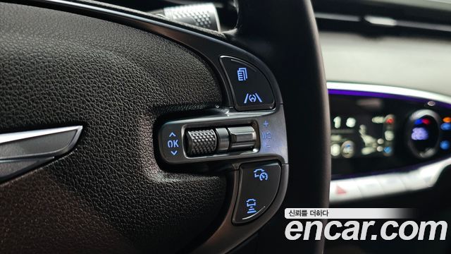 Genesis GV70 2024 — photo 21