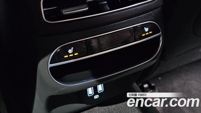 Genesis GV70 2024 — photo 24
