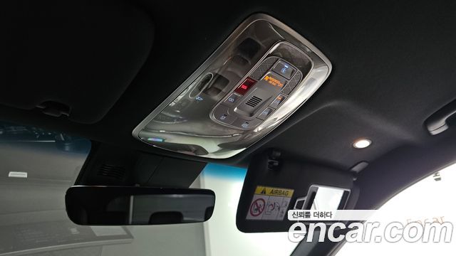 Genesis GV70 2024 — photo 26