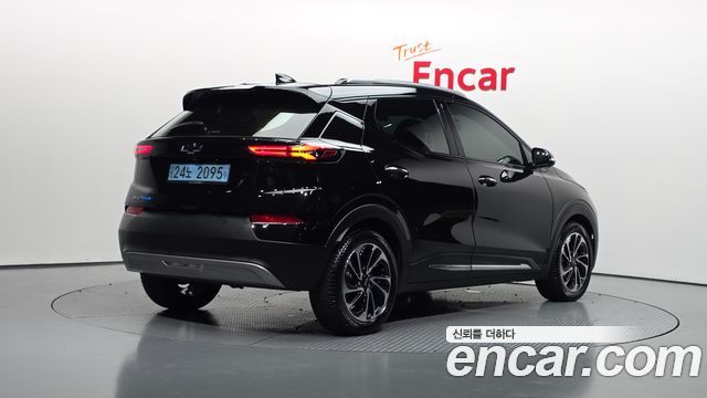 Chevrolet Korea 볼트 EUV 2022 — photo 2