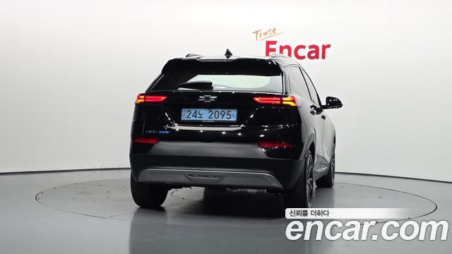 Chevrolet Korea 볼트 EUV 2022 — photo 4