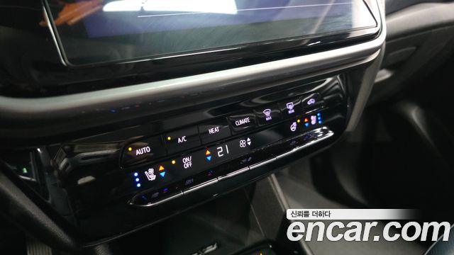 Chevrolet Korea 볼트 EUV 2022 — photo 23