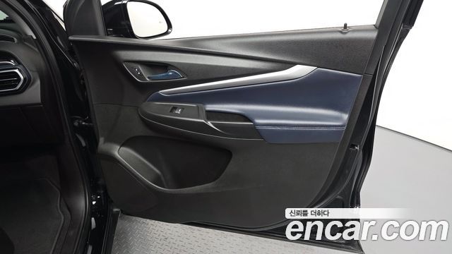 Chevrolet Korea 볼트 EUV 2022 — photo 14
