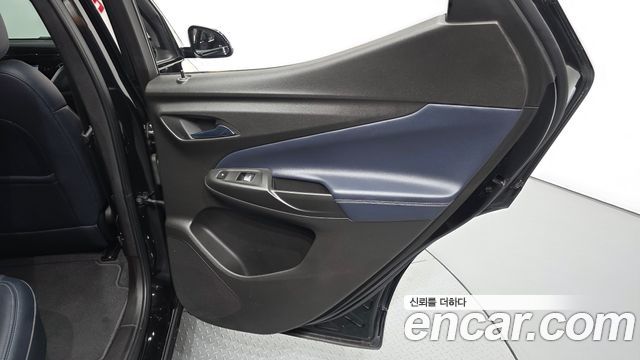 Chevrolet Korea 볼트 EUV 2022 — photo 15