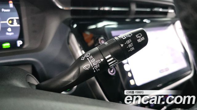 Chevrolet Korea 볼트 EUV 2022 — photo 30