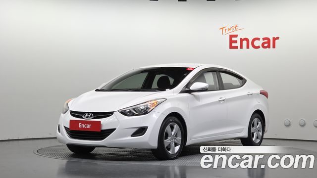 Hyundai AVANTE 2012 — photo 1