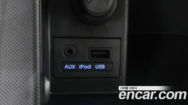 Hyundai AVANTE 2012 — photo 30