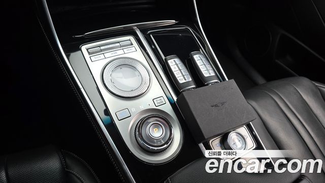 Genesis GV80 2022 — photo 9