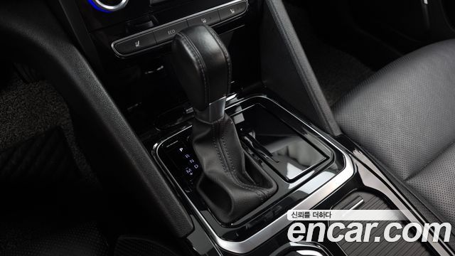 Renault Korea SM6 2016 — photo 12