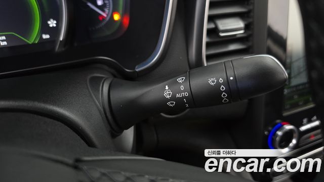 Renault Korea SM6 2016 — photo 29