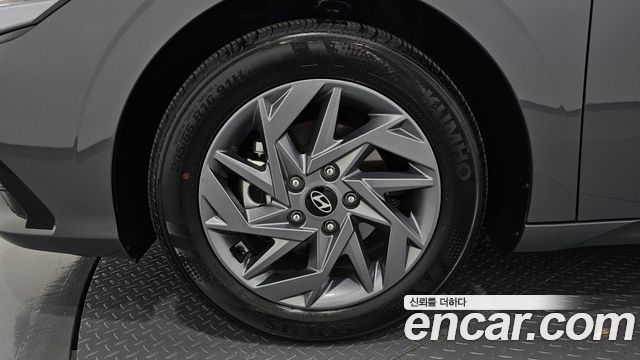 Hyundai AVANTE 2026 — photo 5
