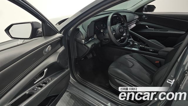 Hyundai AVANTE 2026 — photo 17
