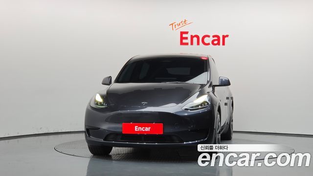 Tesla Model Y 2025 — photo 3