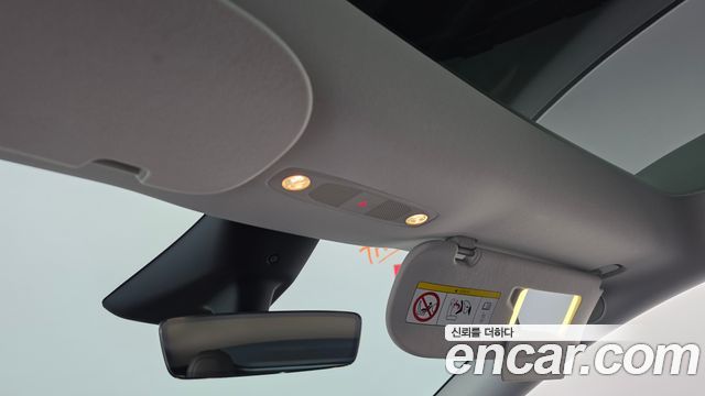 Tesla Model Y 2025 — photo 26
