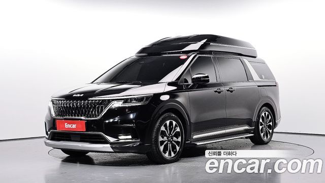 Kia Canival 2023 — photo 1