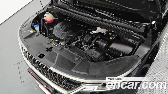 Kia Canival 2023 — photo 6