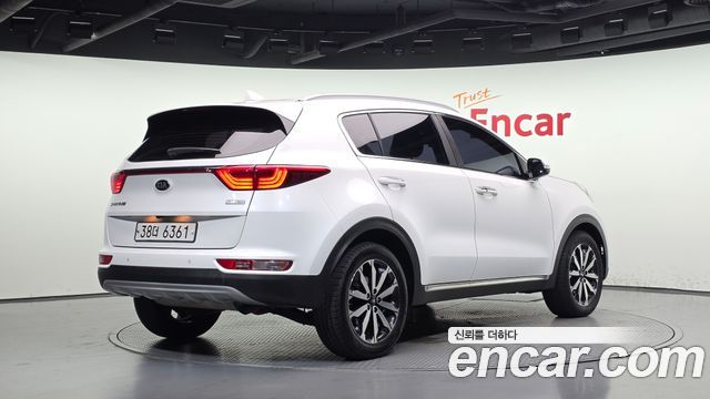 Kia Sportage 2018 — photo 2