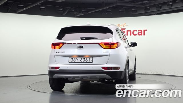Kia Sportage 2018 — photo 4