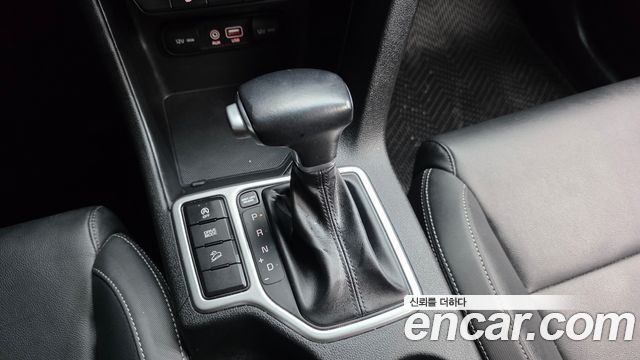 Kia Sportage 2018 — photo 12