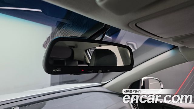 Kia Sportage 2018 — photo 25