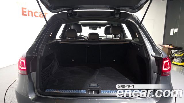 Mercedes-Benz GLC-Class 2020 — photo 20