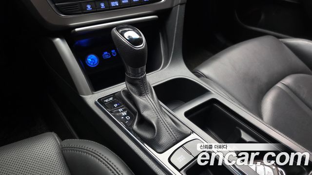Hyundai Sonata 2016 — photo 12