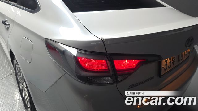 Hyundai Sonata 2016 — photo 9