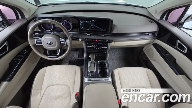 Kia Canival 2021 — photo 10