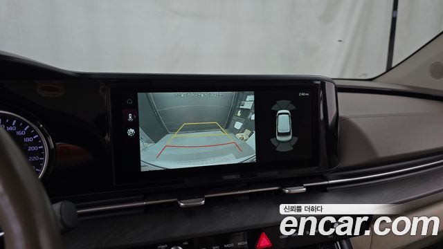 Kia Canival 2021 — photo 20